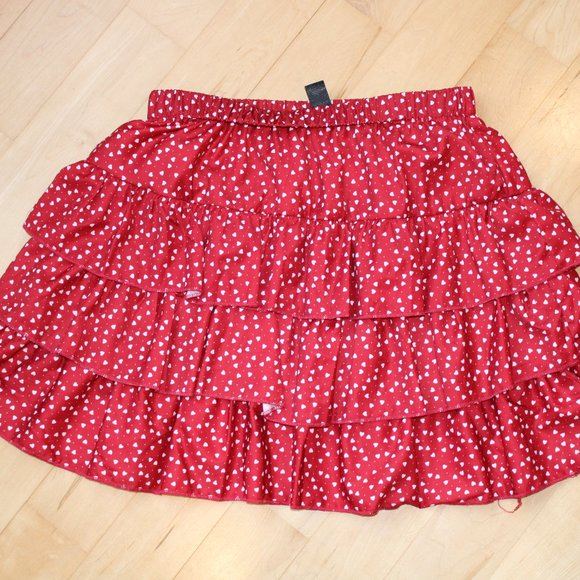 Heart Patterned Skirt - Picture 1 of 3